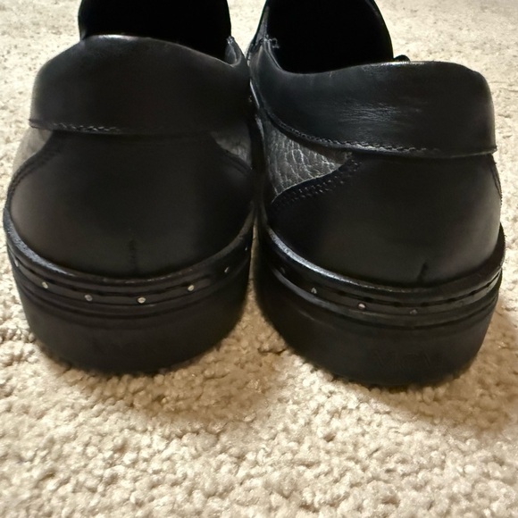 MCM Men's Metallic and Black Loafers - Picture 3 of 8